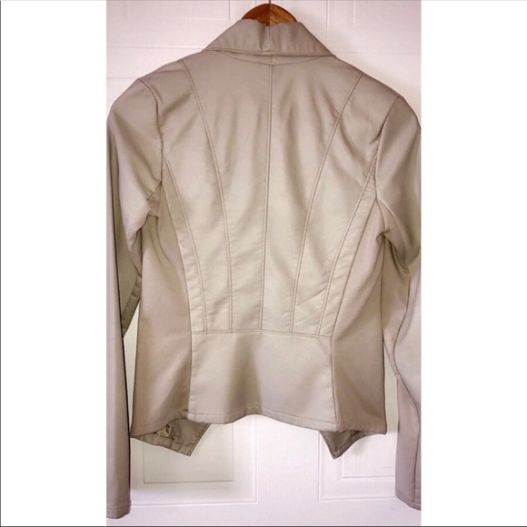 Cream Fitted Leather Jacket - Picture 4 of 4